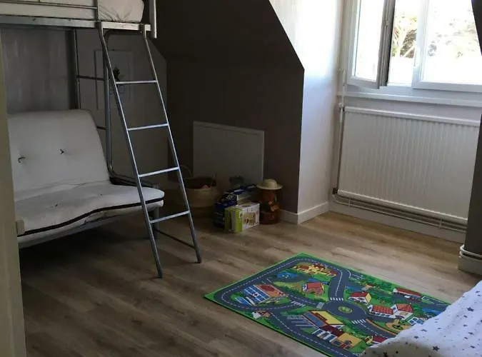 Maison 400 M De La בית נופש ברנוויל-קרטרט