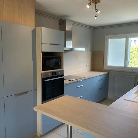 Holiday home Maison 400 M De La *